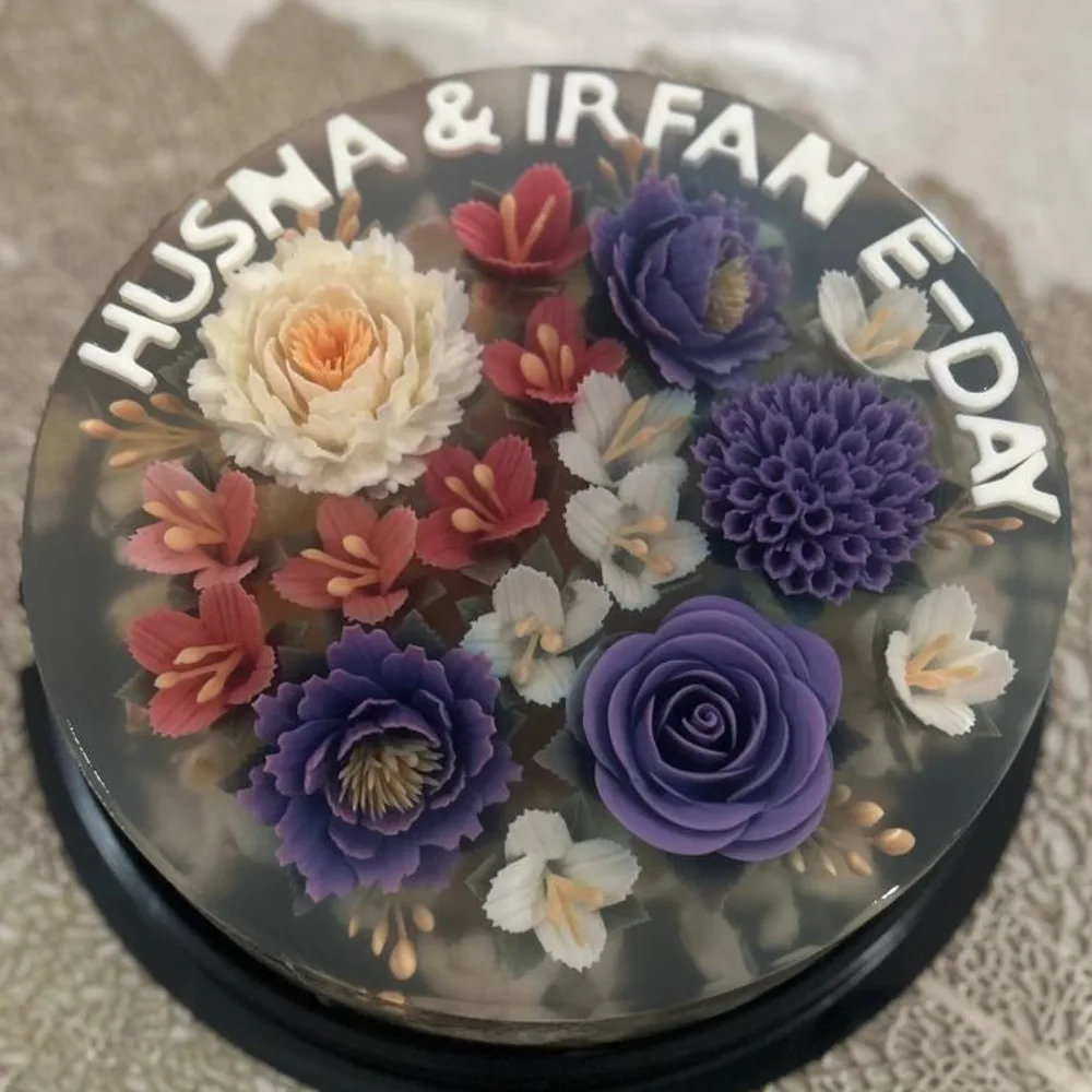 Amethyst Rose Posy 3D jelly cake, viewed from above