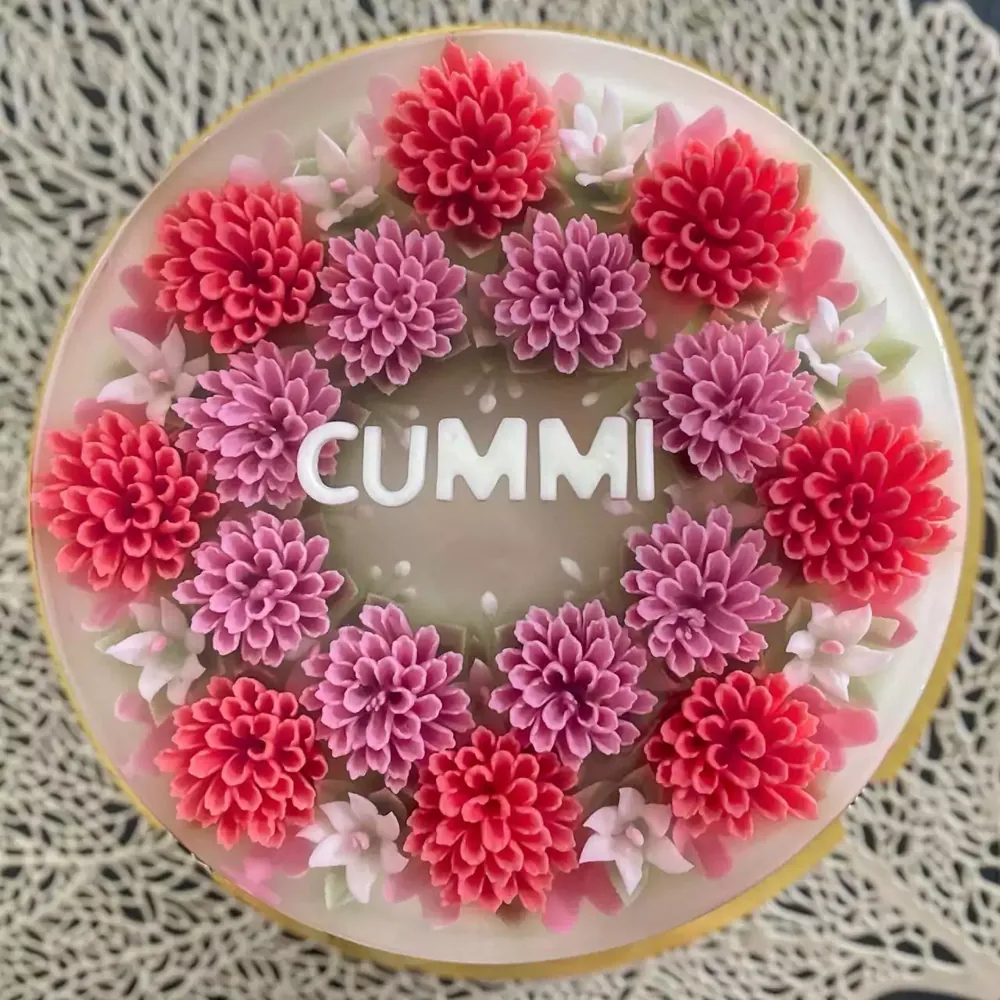 Dahlia Ring 3D jelly cake, viewed from above