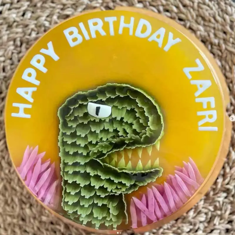 Little Dino 3D jelly cake, viewed from above